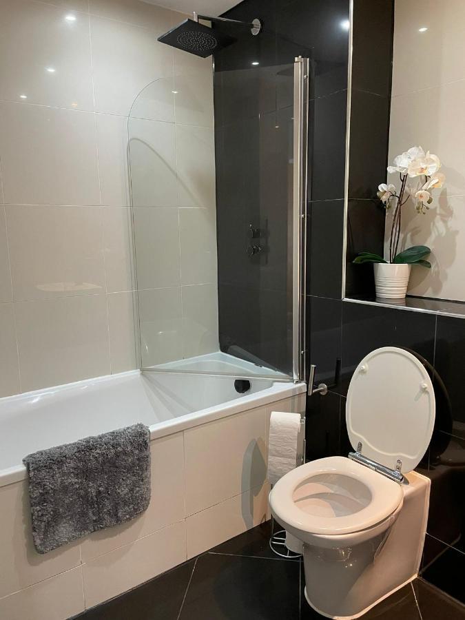 Lovely 2Br Apt In Sheffield City Centre Zewnętrze zdjęcie